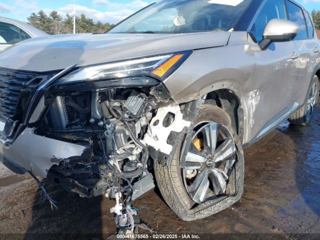 JN8BT3DD6NW275718 Nissan Rogue Platinum Intelligent Awd