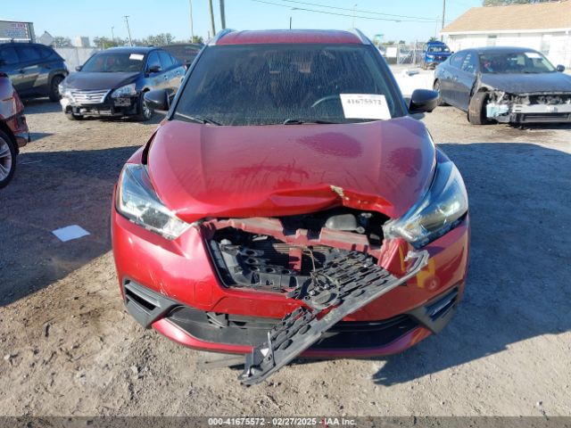 3N1CP5CU6JL529366 Nissan KICKS SR