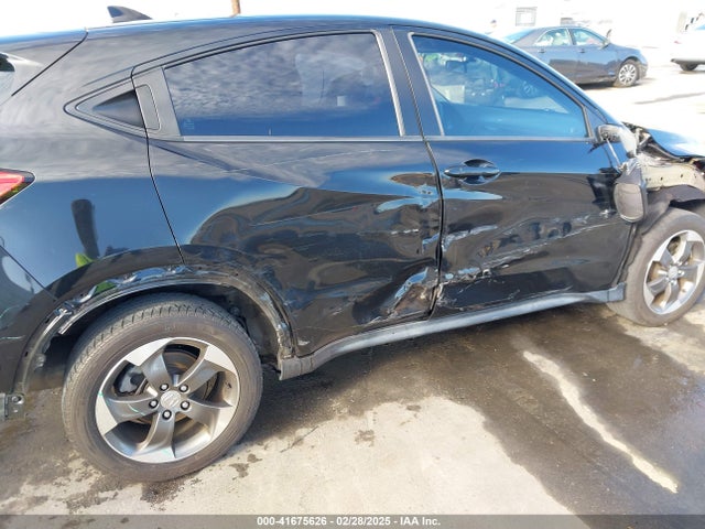 3CZRU5H31GM742075 Honda HR-V LX