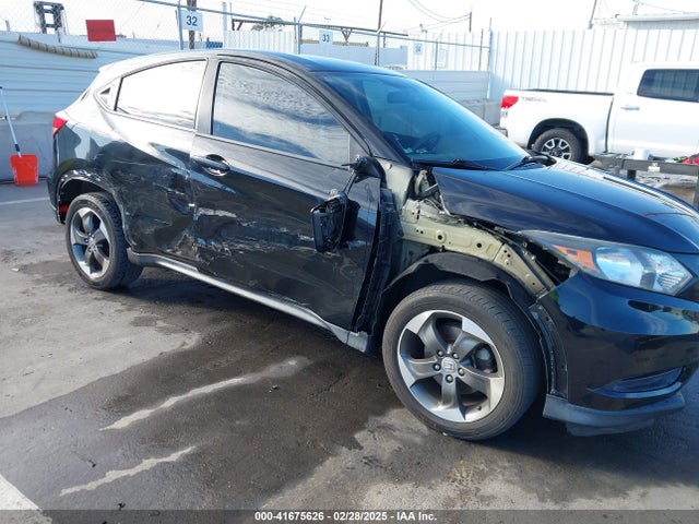 3CZRU5H31GM742075 Honda HR-V LX