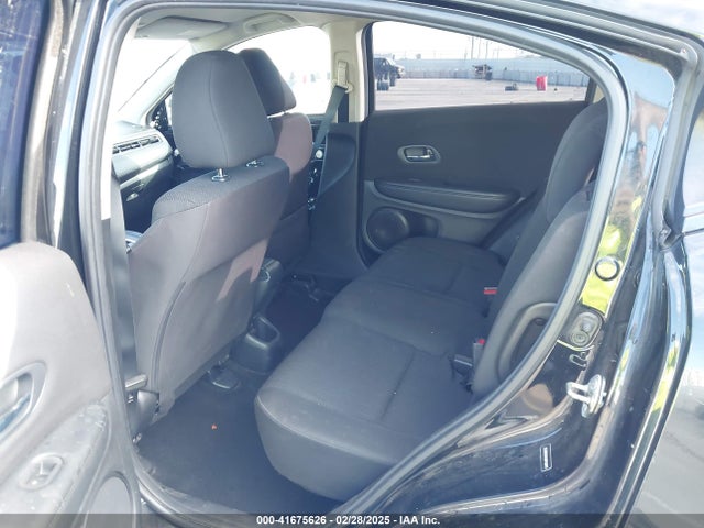 3CZRU5H31GM742075 Honda HR-V LX