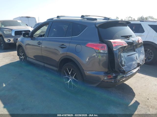 JTMNFREV3GJ070674 Toyota RAV4 SE