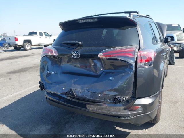 JTMNFREV3GJ070674 Toyota RAV4 SE