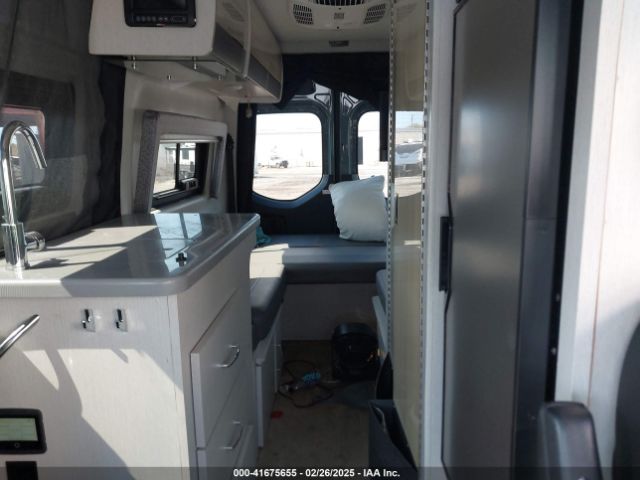 W1X4EBHY2NP453575 Mercedes-Benz Sprinter 2500 Standard Roof V6