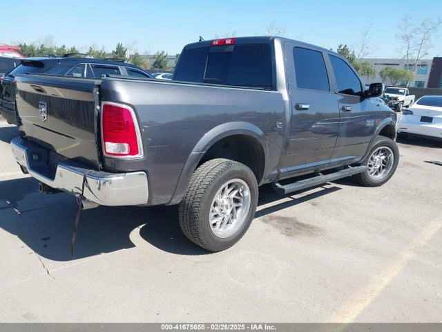 1C6RR7NM5HS881514 RAM 1500 Laramie  4x4 5'7 Box