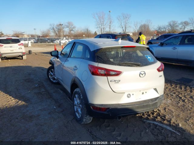 2019 MAZDA CX-3 JM1DKFB73K0443125 Photo 2