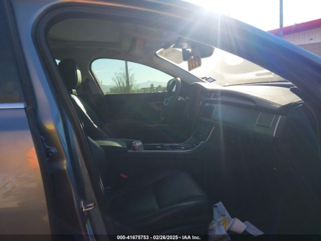 2020 JAGUAR XF SAJBE4FX1LCY84900 Photo 4