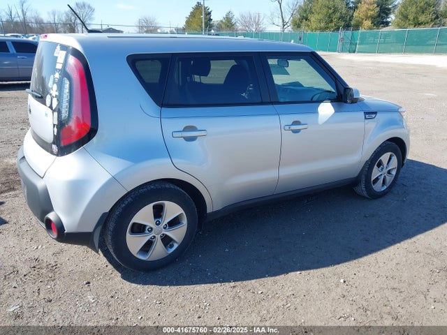 KNDJN2A20G7825426 KIA Soul
