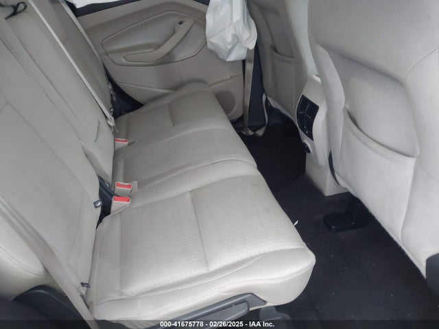 1FMCU0GD2JUD60550 Ford ESCAPE SE