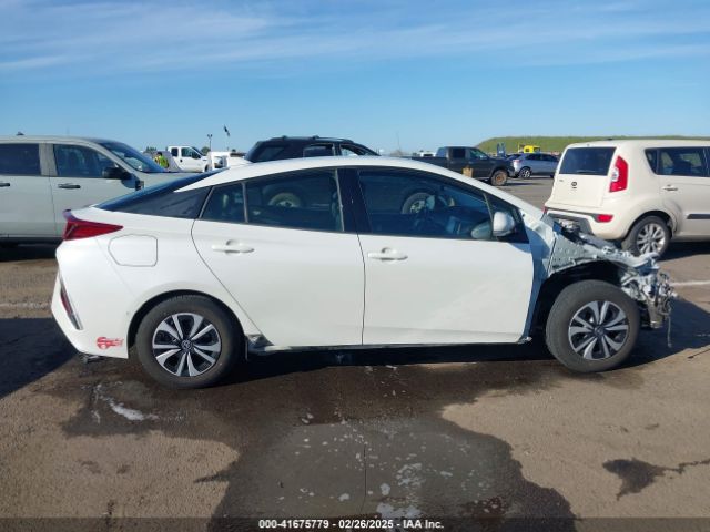 JTDKARFPXH3006011 Toyota Prius Prime Advanced