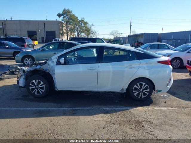 JTDKARFPXH3006011 Toyota Prius Prime Advanced