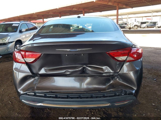 Chrysler 200 Limited 2015 1C3CCCAB5FN720674 Image 16