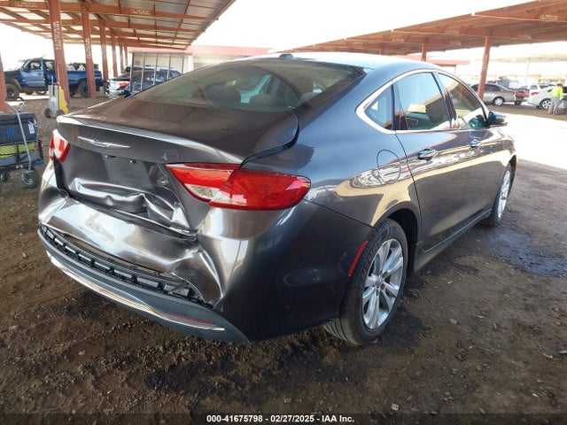 Chrysler 200 Limited 2015 1C3CCCAB5FN720674 Image 4