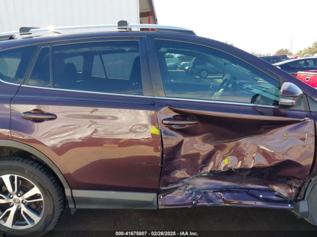 2T3WFREV5GW299640 Toyota Rav4 Xle