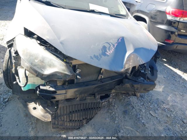 2T1BURHE9GC689585 Toyota COROLLA LE