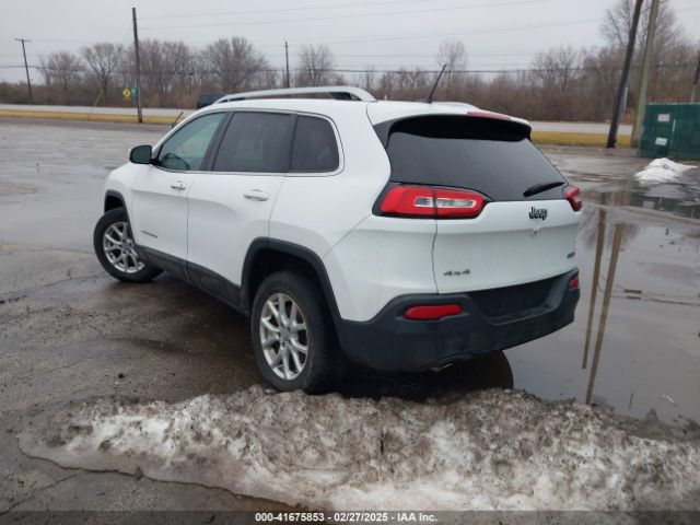 1C4PJMCB3GW193834 Jeep Cherokee Latitude