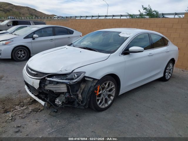 1C3CCCEG8FN674005 Chrysler 200 C