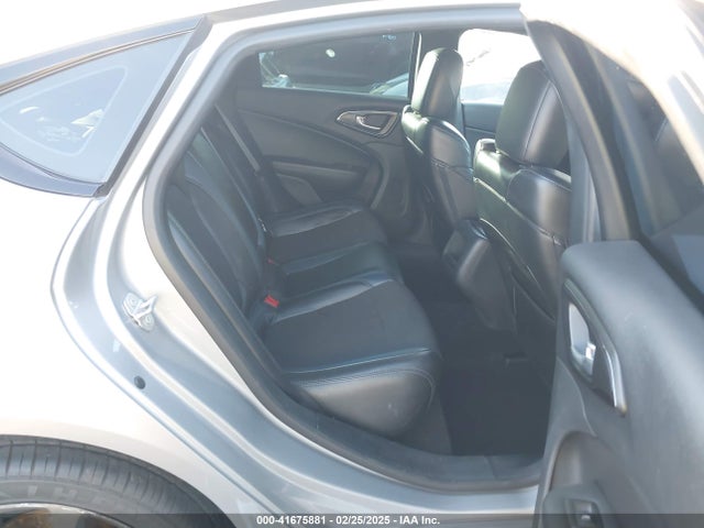 Chrysler 200 S 2016 1C3CCCBB9GN195893 Image 8