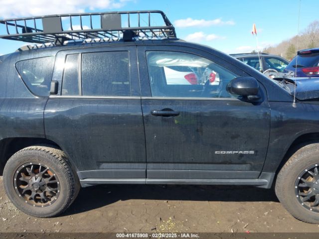 1C4NJDEB2ED626380 Jeep Compass Latitude