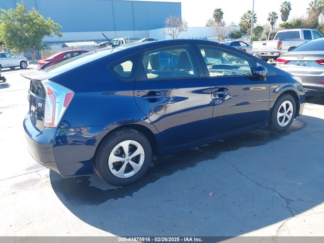 JTDKN3DU1F0449298 Toyota Prius