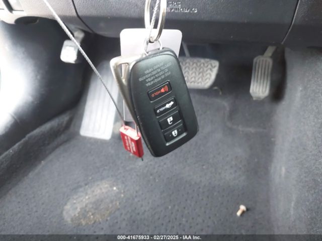JTHBK1GG1G2217808 Lexus ES 350