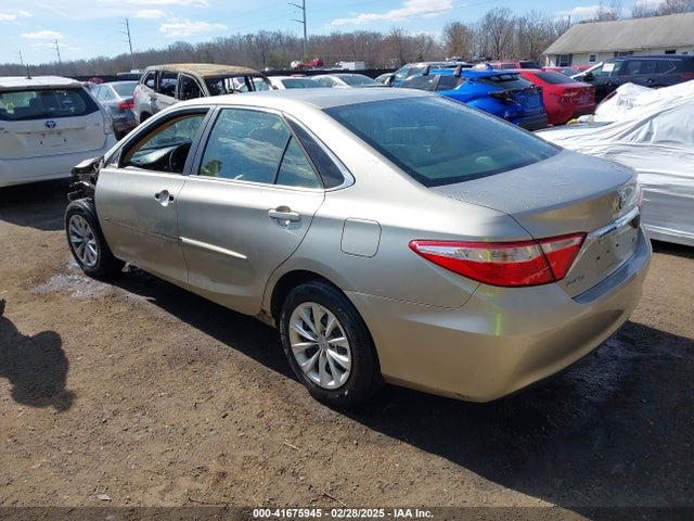 4T4BF1FKXFR493579 Toyota CAMRY LE