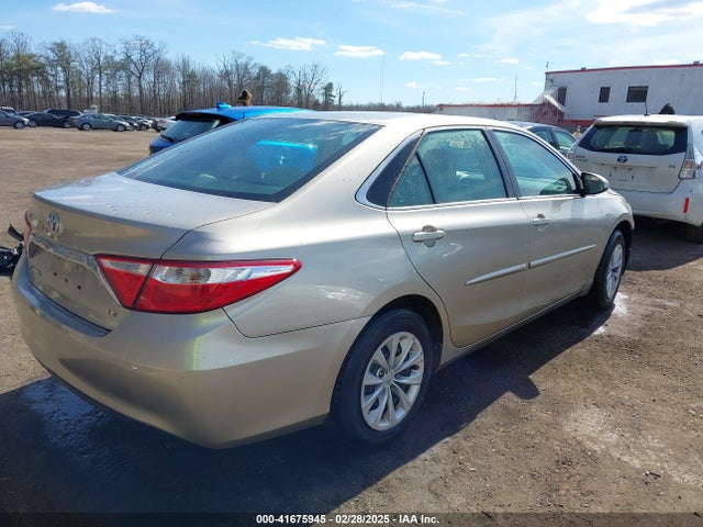 4T4BF1FKXFR493579 Toyota CAMRY LE