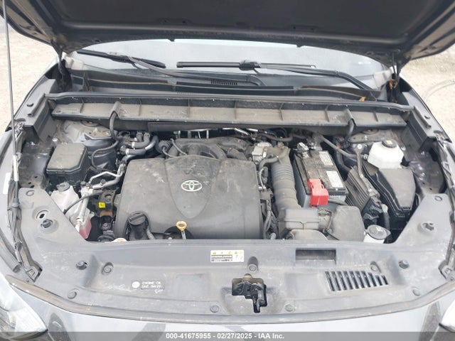 5TDGZRBH1LS032856 Toyota Highlander Xle