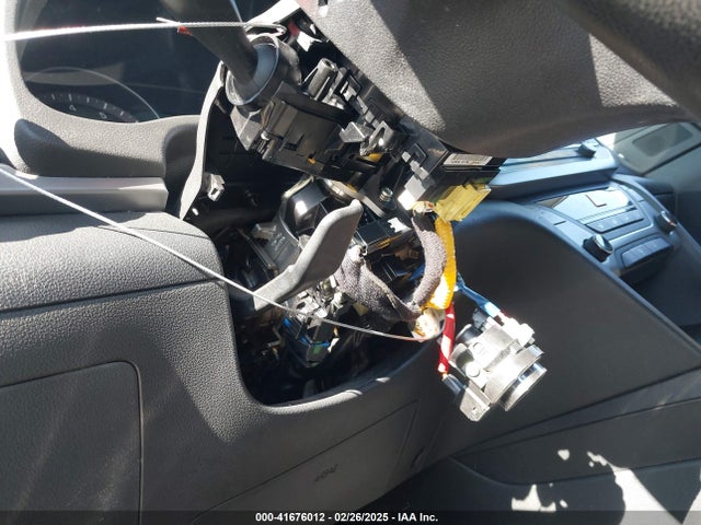 Hyundai ELANTRA SE 2018 5NPD74LF4JH317045 Image 6