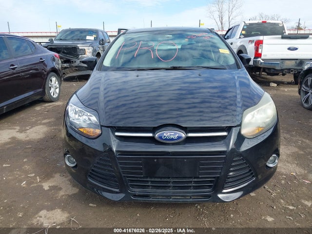 1FADP3F23EL215021 Ford FOCUS SE