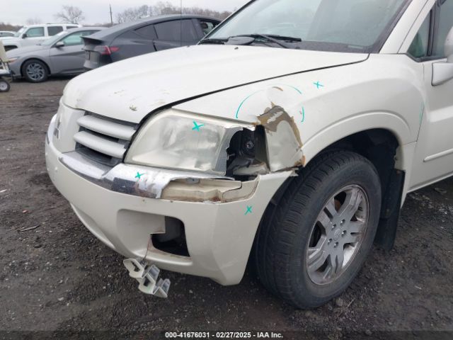 2004 MITSUBISHI ENDEAVOR 4A4MN31S84E005906 Photo 5