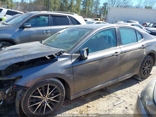 4T1G11AK1MU515861 Toyota CAMRY SE