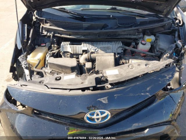 JTDZN3EU4GJ053830 Toyota Prius V Two