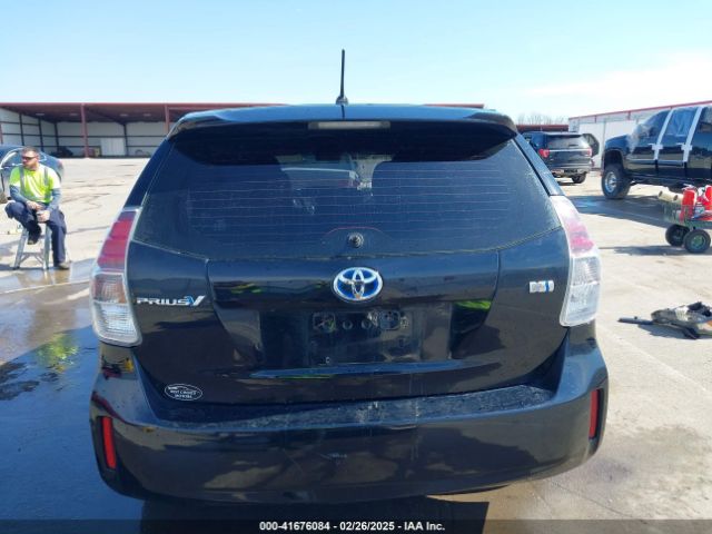 JTDZN3EU4GJ053830 Toyota Prius V Two