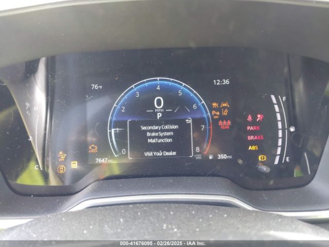 7MUDAABG0RV103515 Toyota Corolla Cross Xle