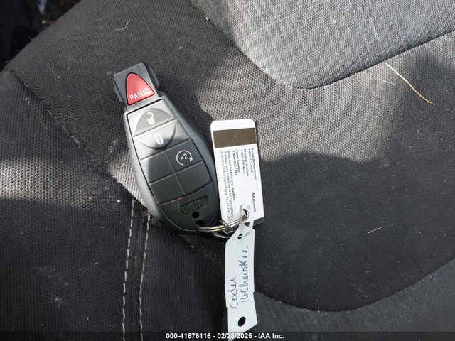 1C4PJMCS8GW253798 Jeep Cherokee Latitude