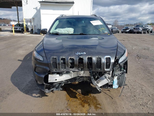 1C4PJMCS8GW253798 Jeep Cherokee Latitude