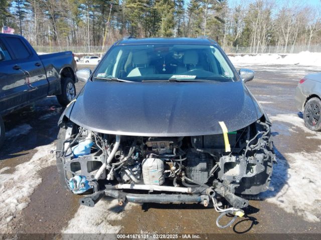 2C4RC1GG4HR753555 Chrysler Pacifica Limited