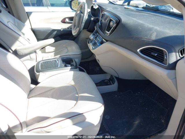 2C4RC1GG4HR753555 Chrysler Pacifica Limited