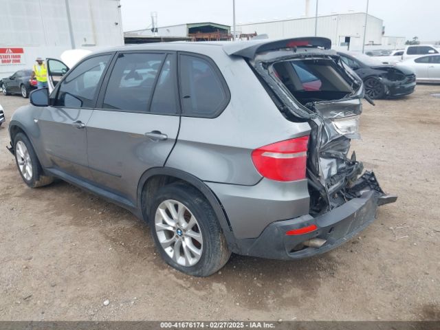 2010 BMW X5 5UXFE4C50AL380045 Photo 2