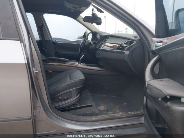 2010 BMW X5 5UXFE4C50AL380045 Photo 4