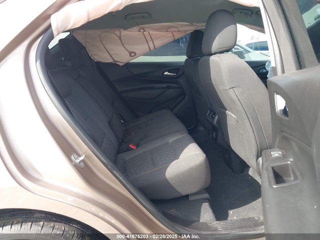2GNAXUEV6K6219445 Chevrolet EQUINOX LT