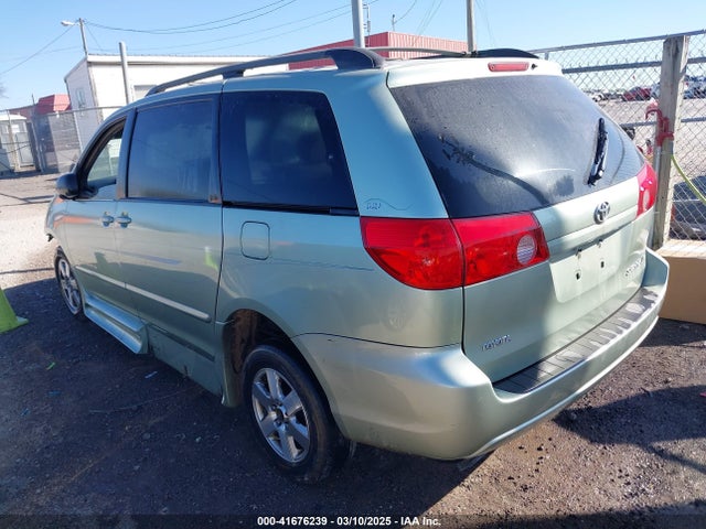 41676239 :رقم المزاد ، 5TDZK23C38S111363 vin ، 2008 Toyota Sienna Le مزاد بيع