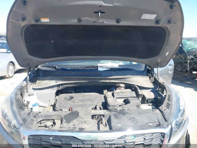 5XYPG4A39KG496696 KIA Sorento 2.4l L