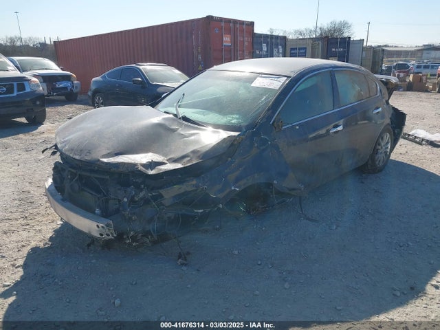 Nissan Altima 2.5 S 2015 1N4AL3AP1FC155906 Image 2