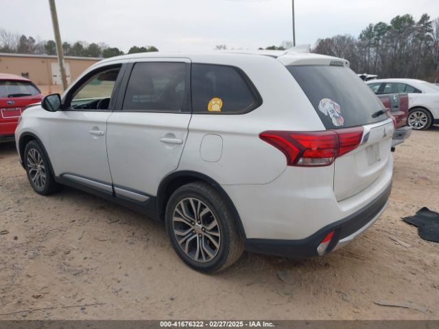 2017 MITSUBISHI OUTLANDER JA4AD2A3XHZ030377 Photo 2