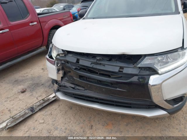 2017 MITSUBISHI OUTLANDER JA4AD2A3XHZ030377 Photo 5