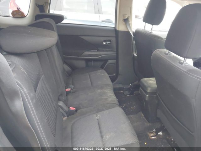 2017 MITSUBISHI OUTLANDER JA4AD2A3XHZ030377 Photo 7