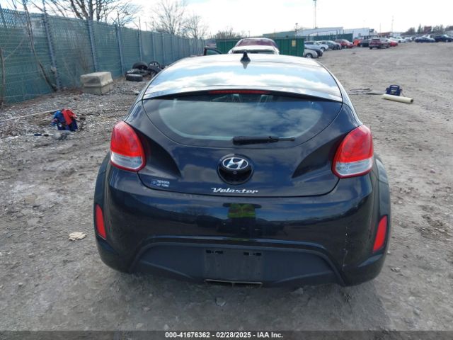 KMHTC6AD7GU270866 Hyundai Veloster