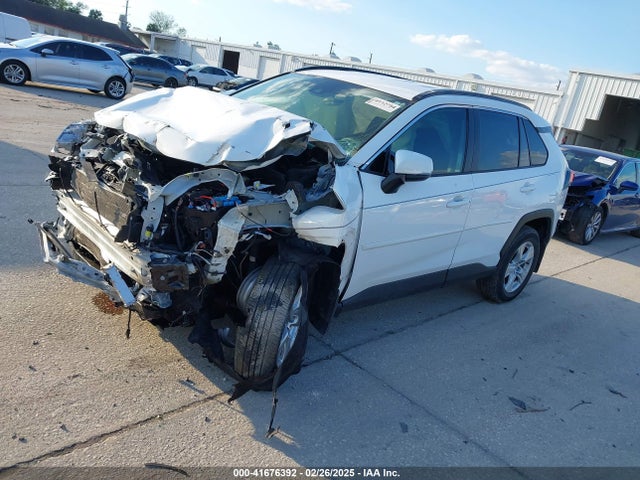 Toyota Rav4 Xle 2020 2T3W1RFVXLC050470 Image 2
